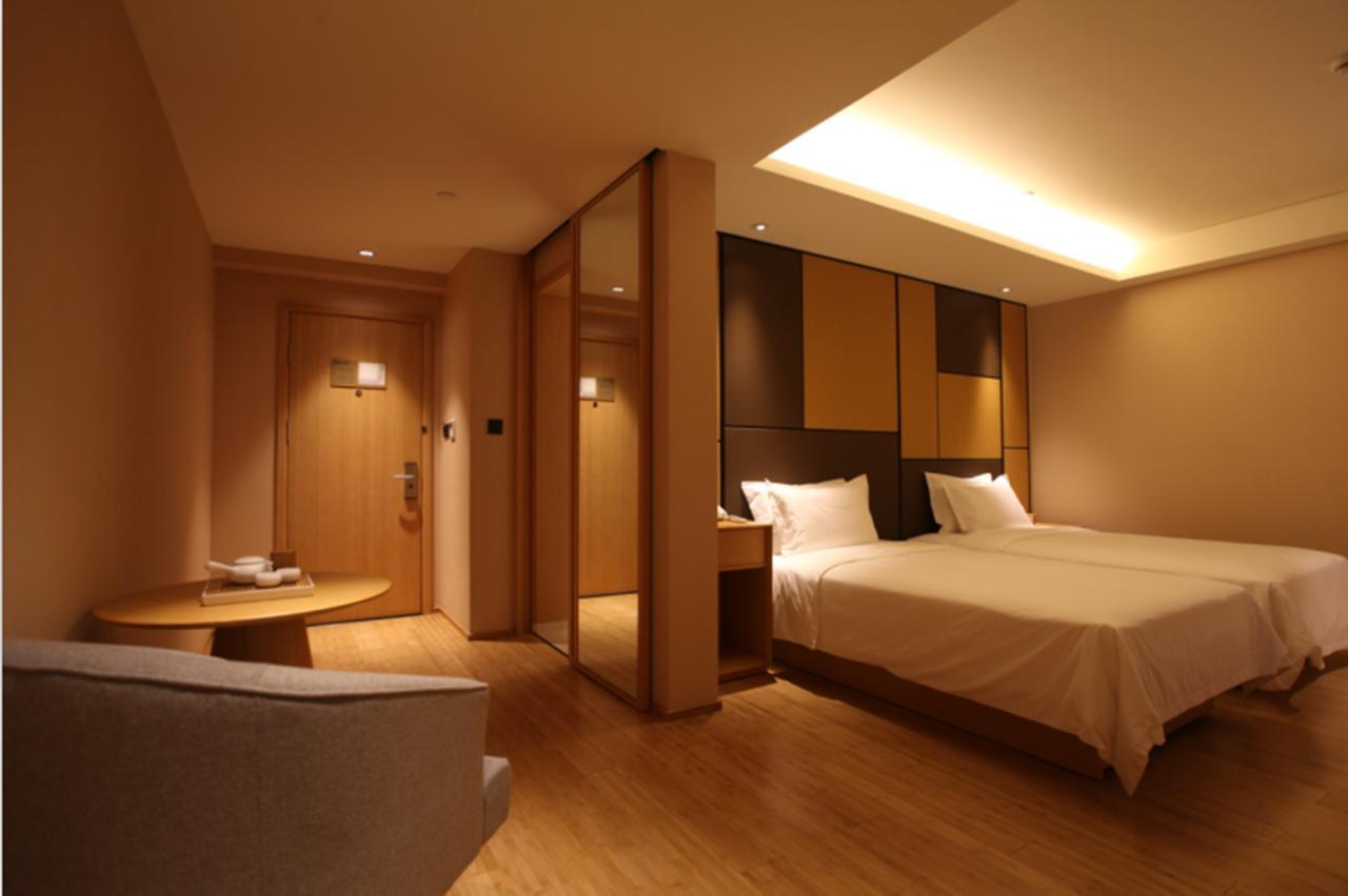 Ji Hotel Shanghai Kangqiao Xiuyan Road Eksteriør billede